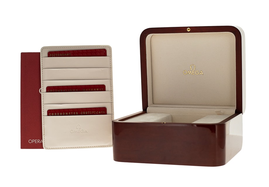 Omega Speedmaster DayDate 3220.50.00 Image 4